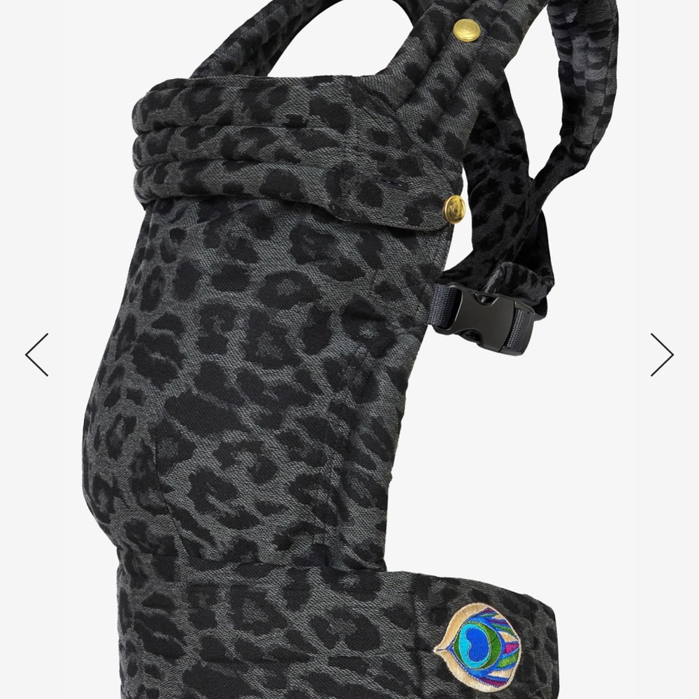 Chic Black Leopard Kids Carrier